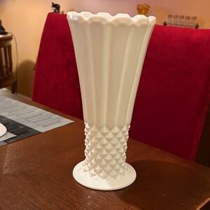 Elegant White Milk Glass Textured Vase